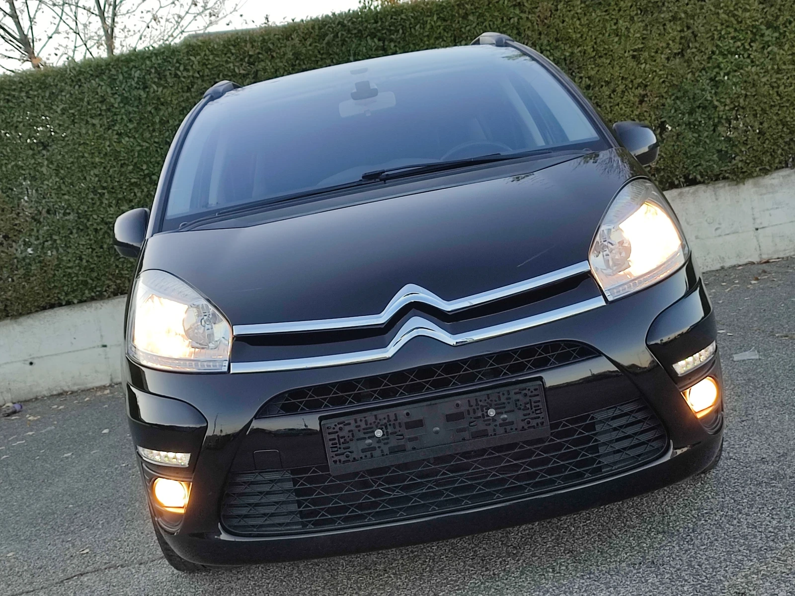 Citroen Grand C4 Picasso 1.6/ 120/ EURO 5 - изображение 2