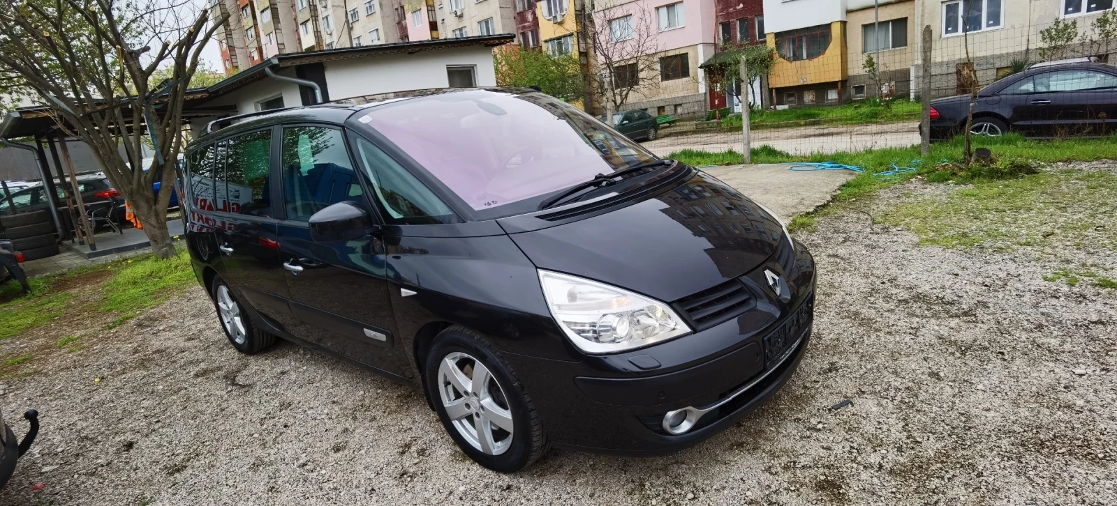 Renault Espace 2.0 DCI 173кс НАВИ - изображение 2