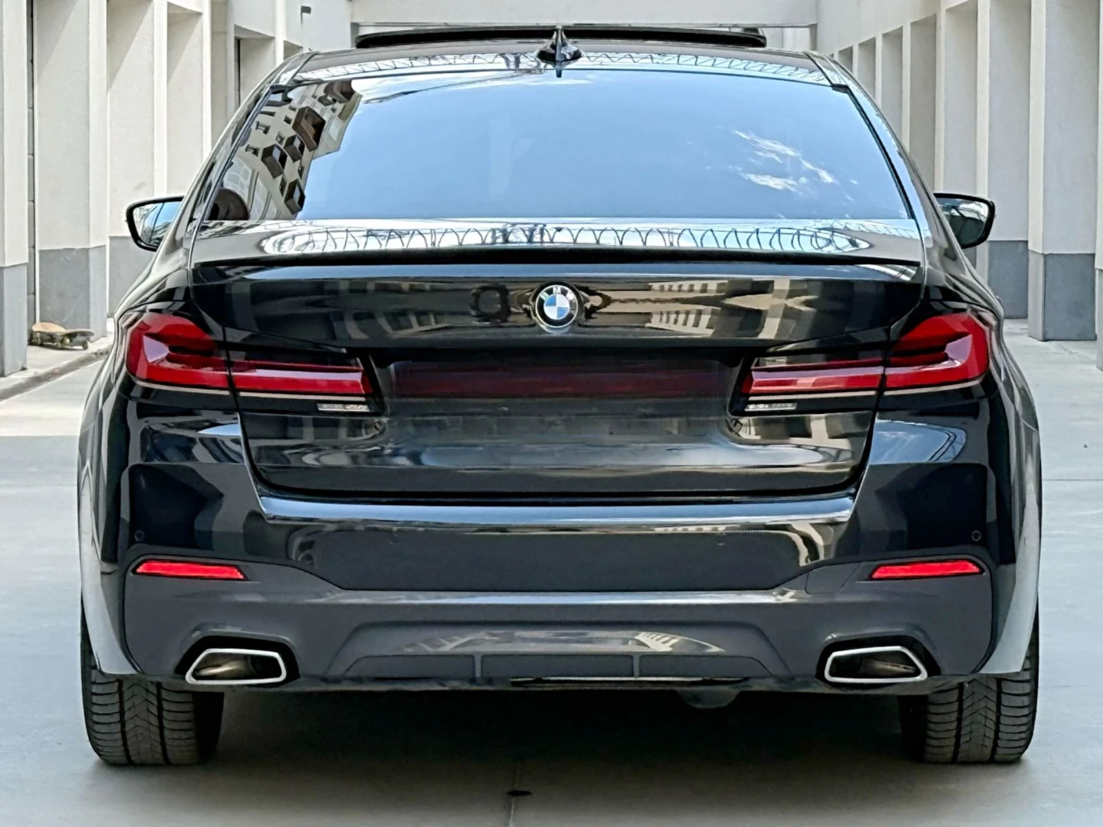 BMW 530 BMW 530d M Packet* LASER* SHADOW* HUD* CAM* DIGITA - изображение 9