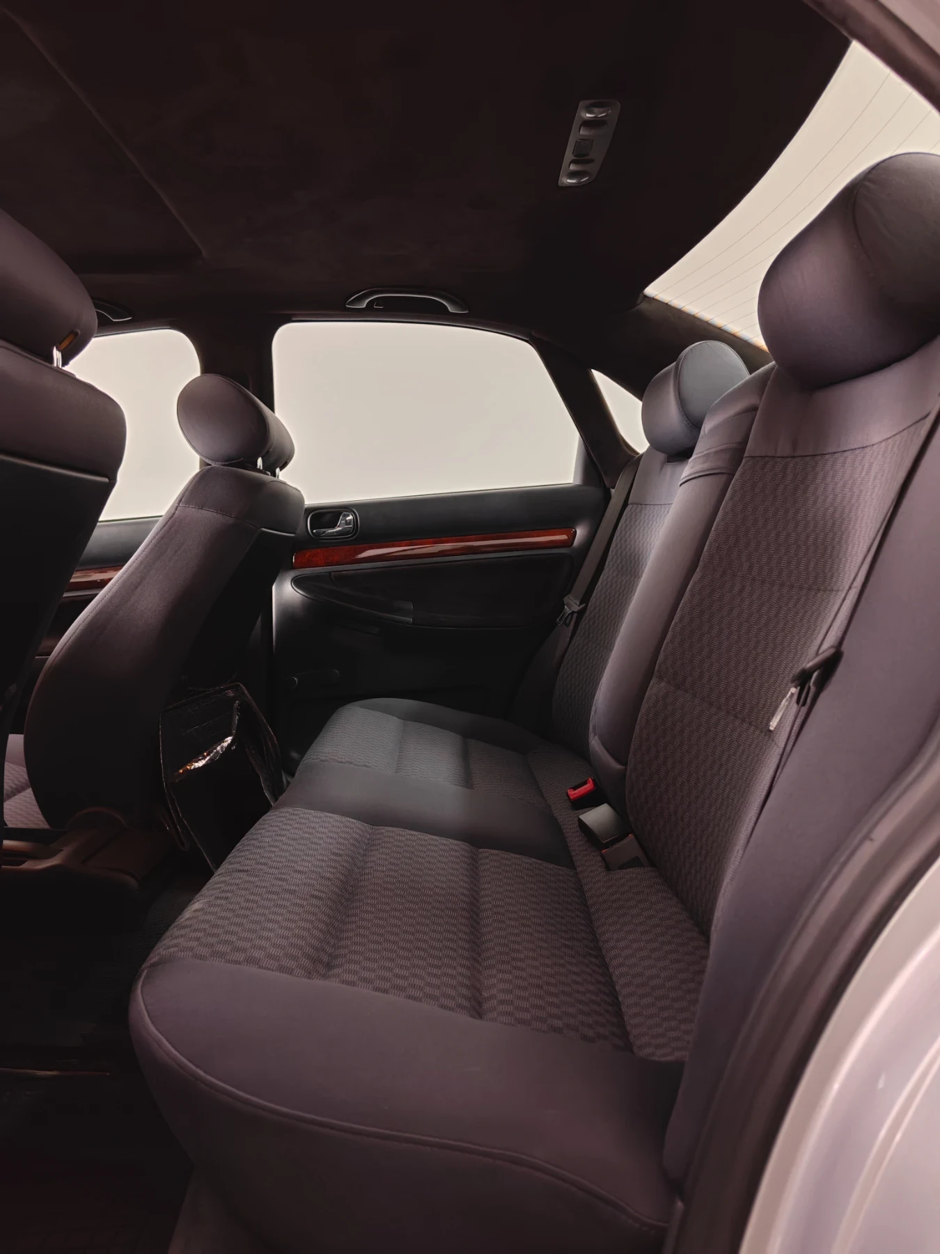 Audi A4 2.8 v6 30v - изображение 10