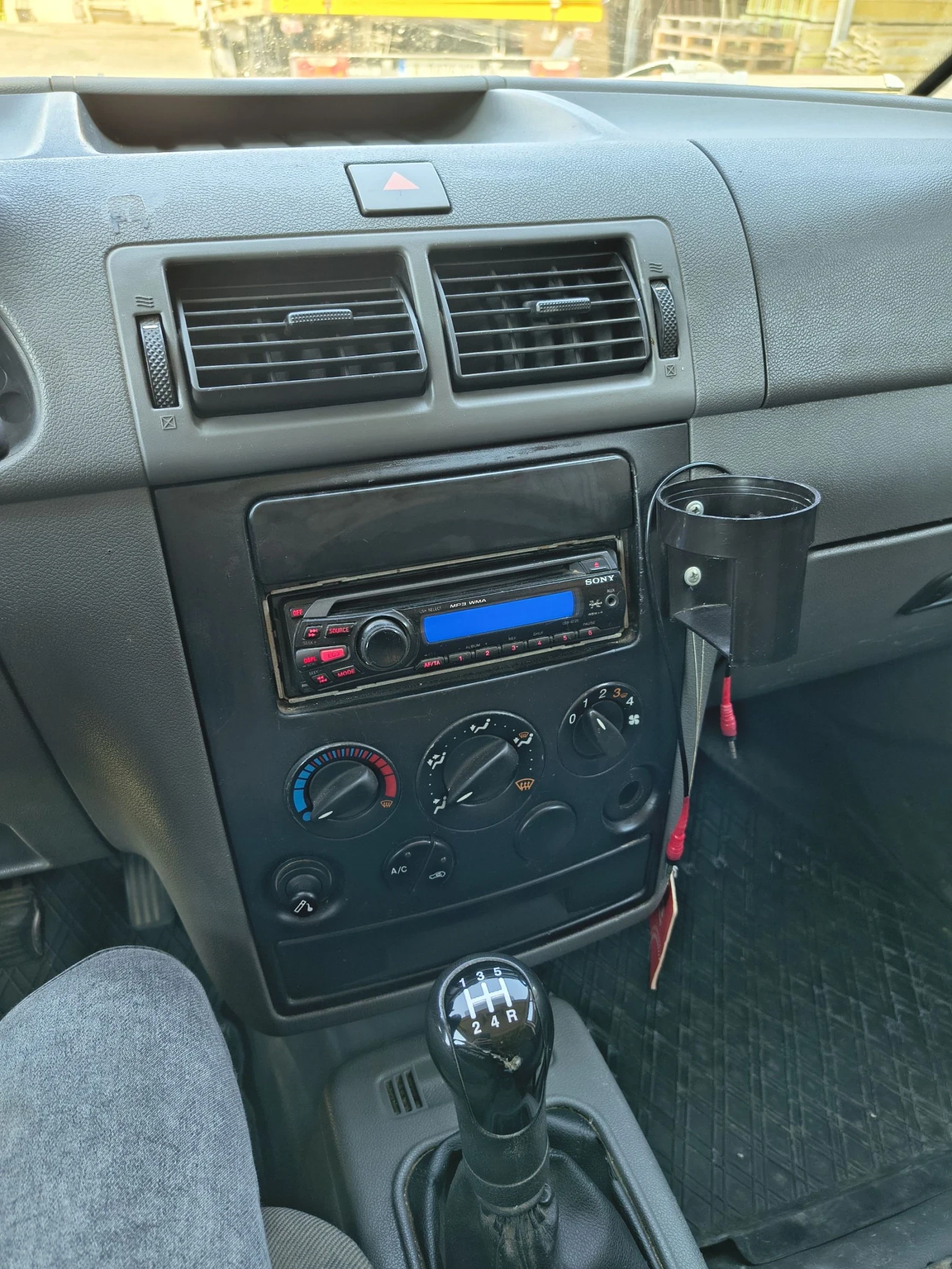 Ford Connect 1.8 - изображение 5