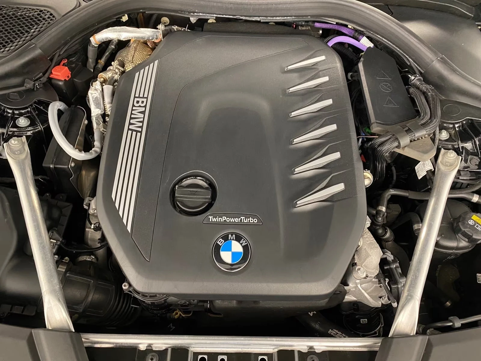 BMW 530 d/M-SPORT/286HP/LCPP/CAM/HIFI/AMBI/KLESS/LED/576f - изображение 8