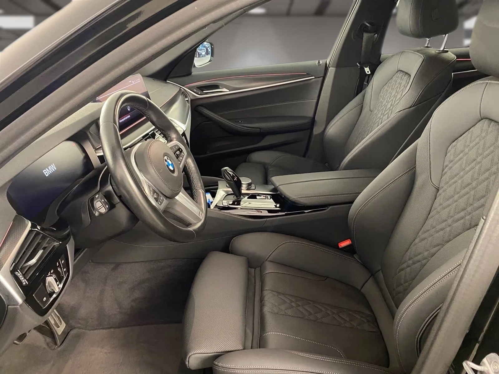 BMW 530 d/M-SPORT/286HP/LCPP/CAM/HIFI/AMBI/KLESS/LED/576f - изображение 9