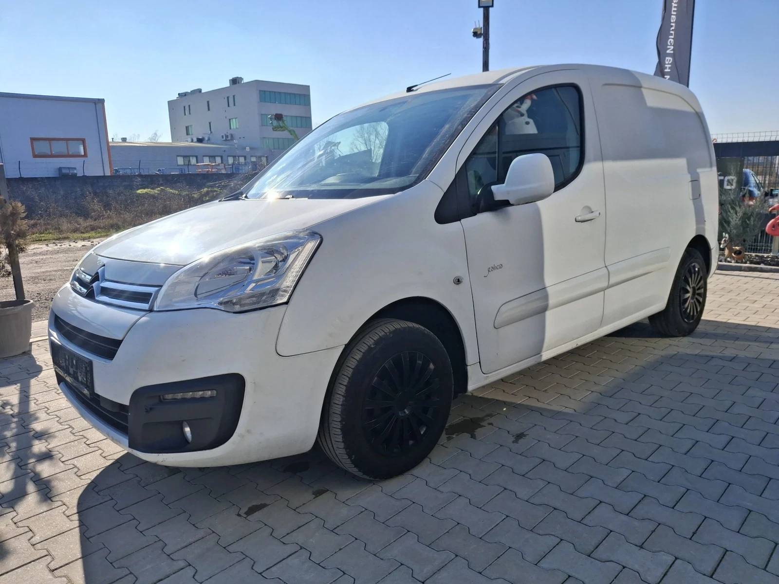 Citroen Berlingo 1.6HDI* * face* * Euro6* * AUTOMAT  - изображение 3