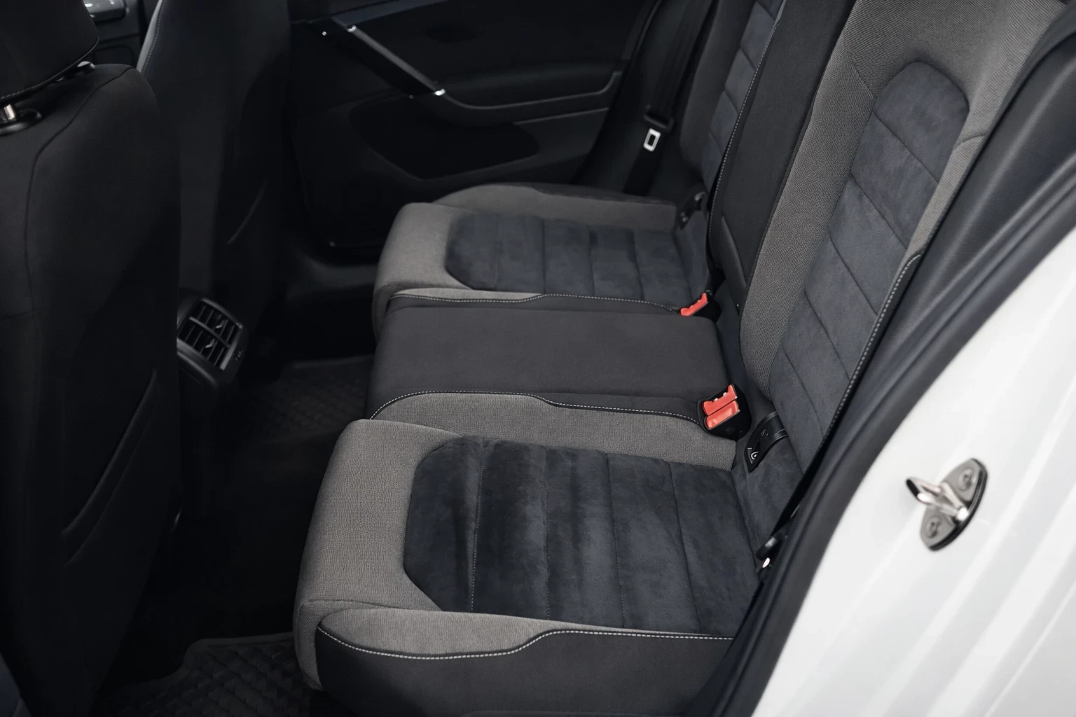 VW Golf 7/ 2.0 TDI/ 150hp/ DSG/ 2015� | Mobile.bg � ����������� 13