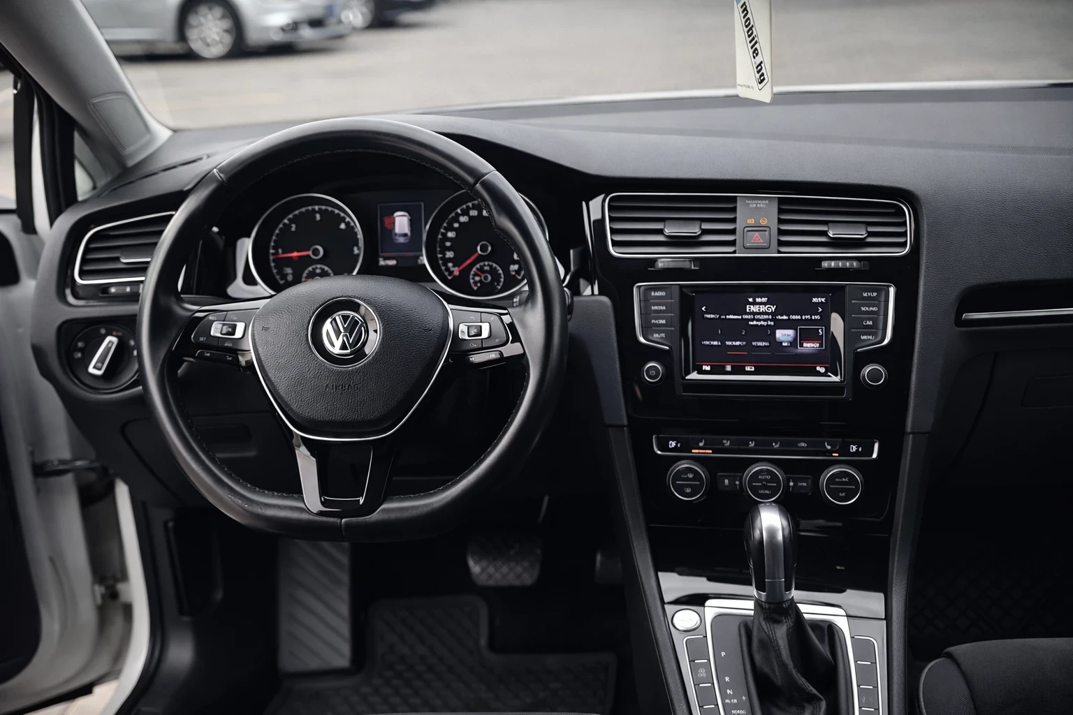 VW Golf 7/ 2.0 TDI/ 150hp/ DSG/ 2015г - изображение 10