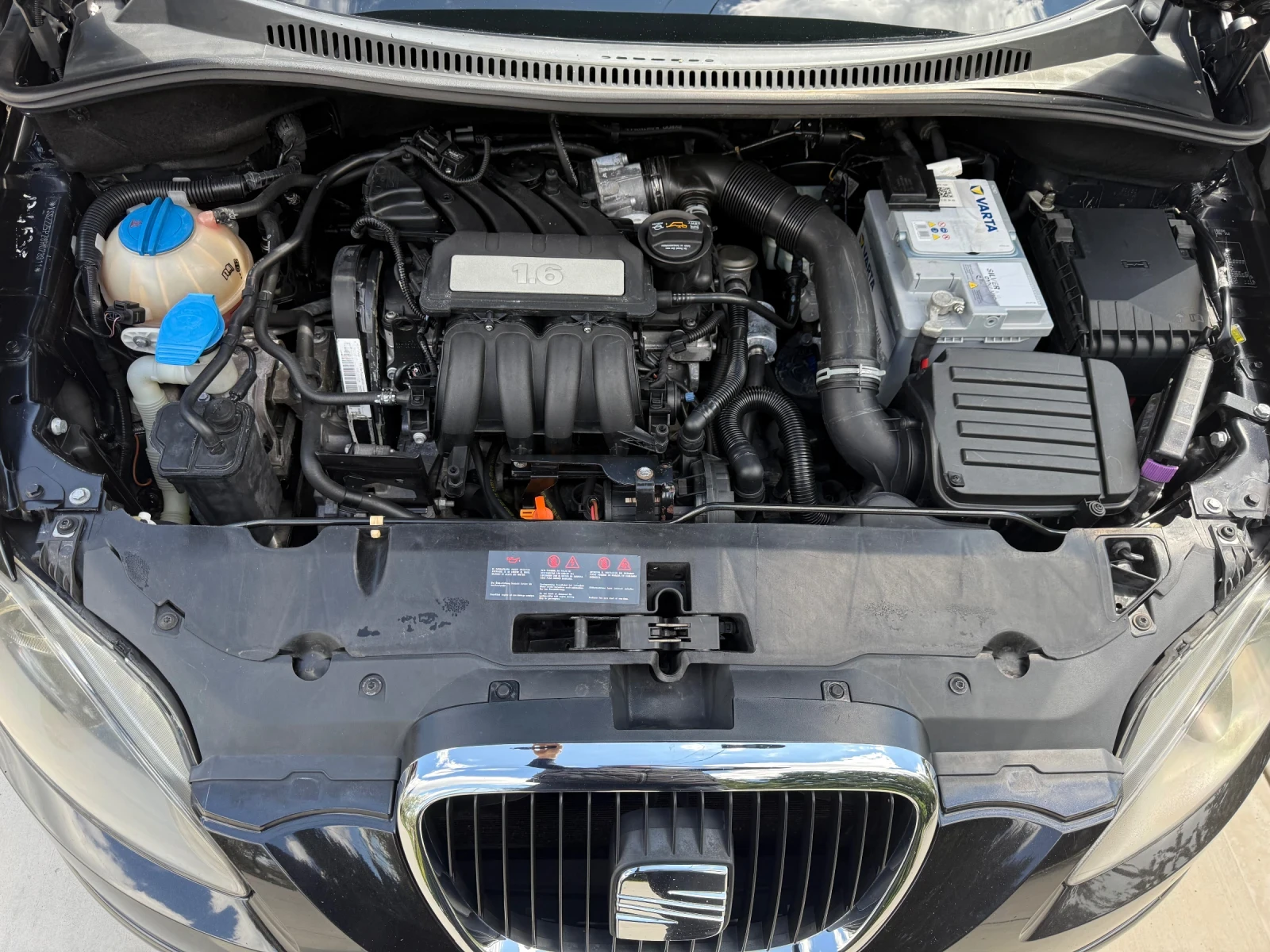 Seat Altea XL* 1.6i* ГАЗ* , снимка 15 - Автомобили и джипове - 53737374