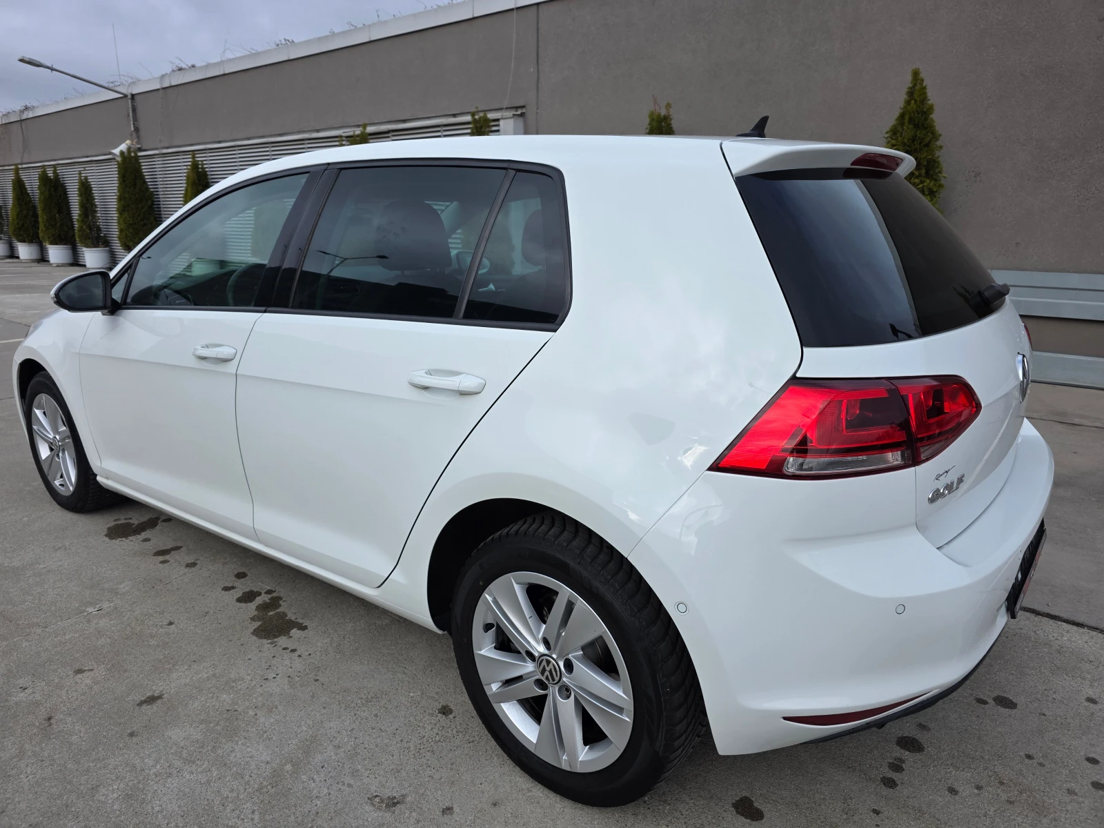 VW Golf VII-2.0 TDI-150 hp-4MOTION, снимка 7 - Автомобили и джипове - 54036154