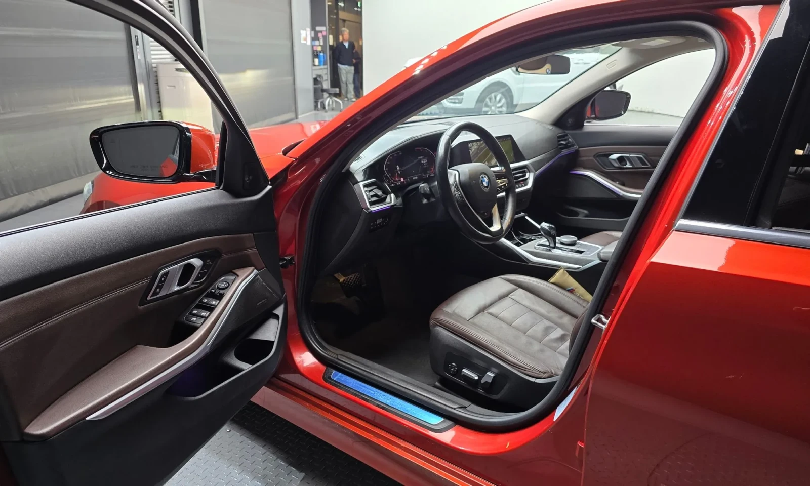 BMW 320 2020* HEAD-UP* KEYLESS* �������* ������ ���� | Mobile.bg � ����������� 9