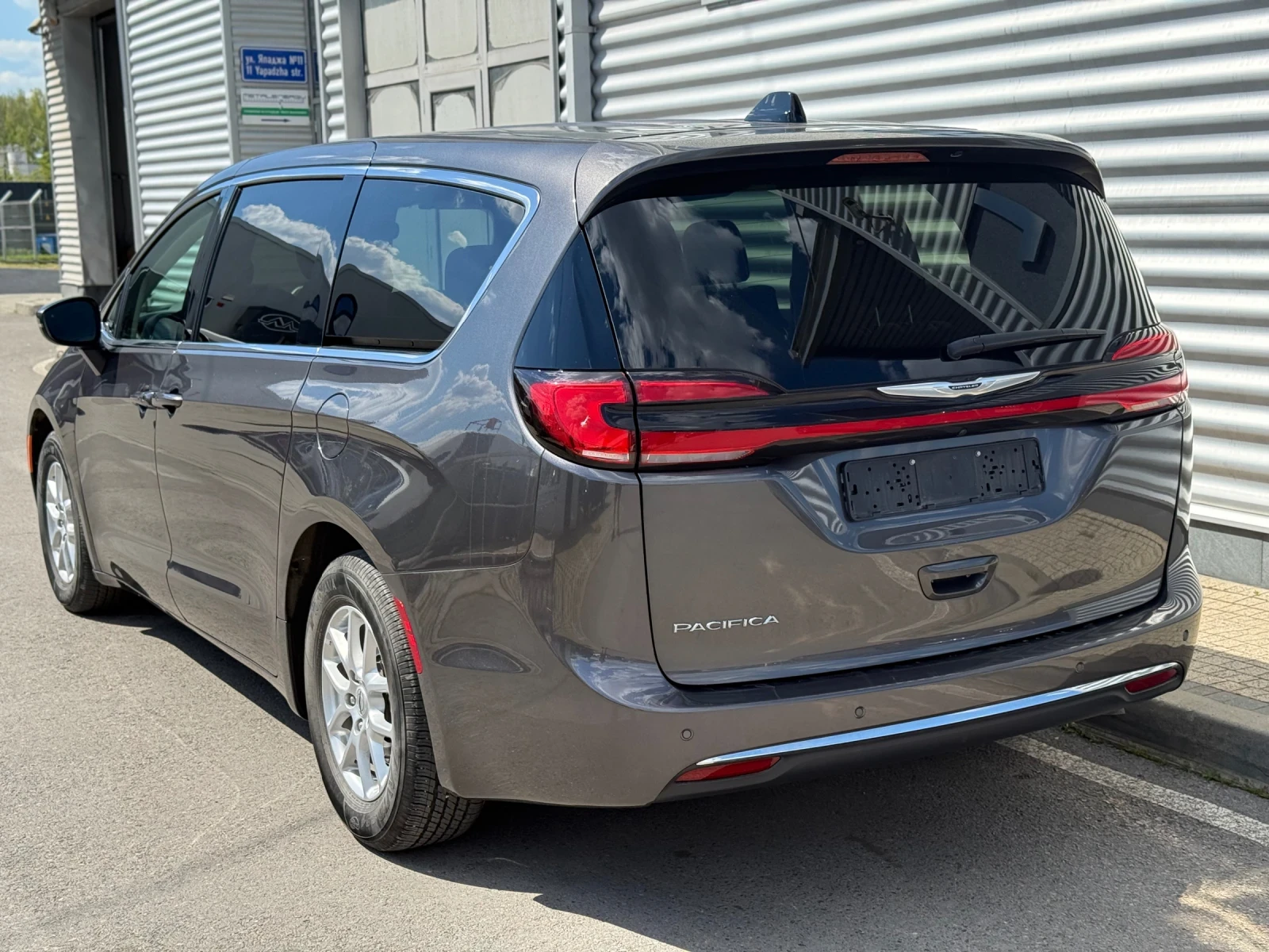 Chrysler Pacifica Touring L+ Key Les Go+ Full Led+ 7�����+ ���� | Mobile.bg � ����������� 2
