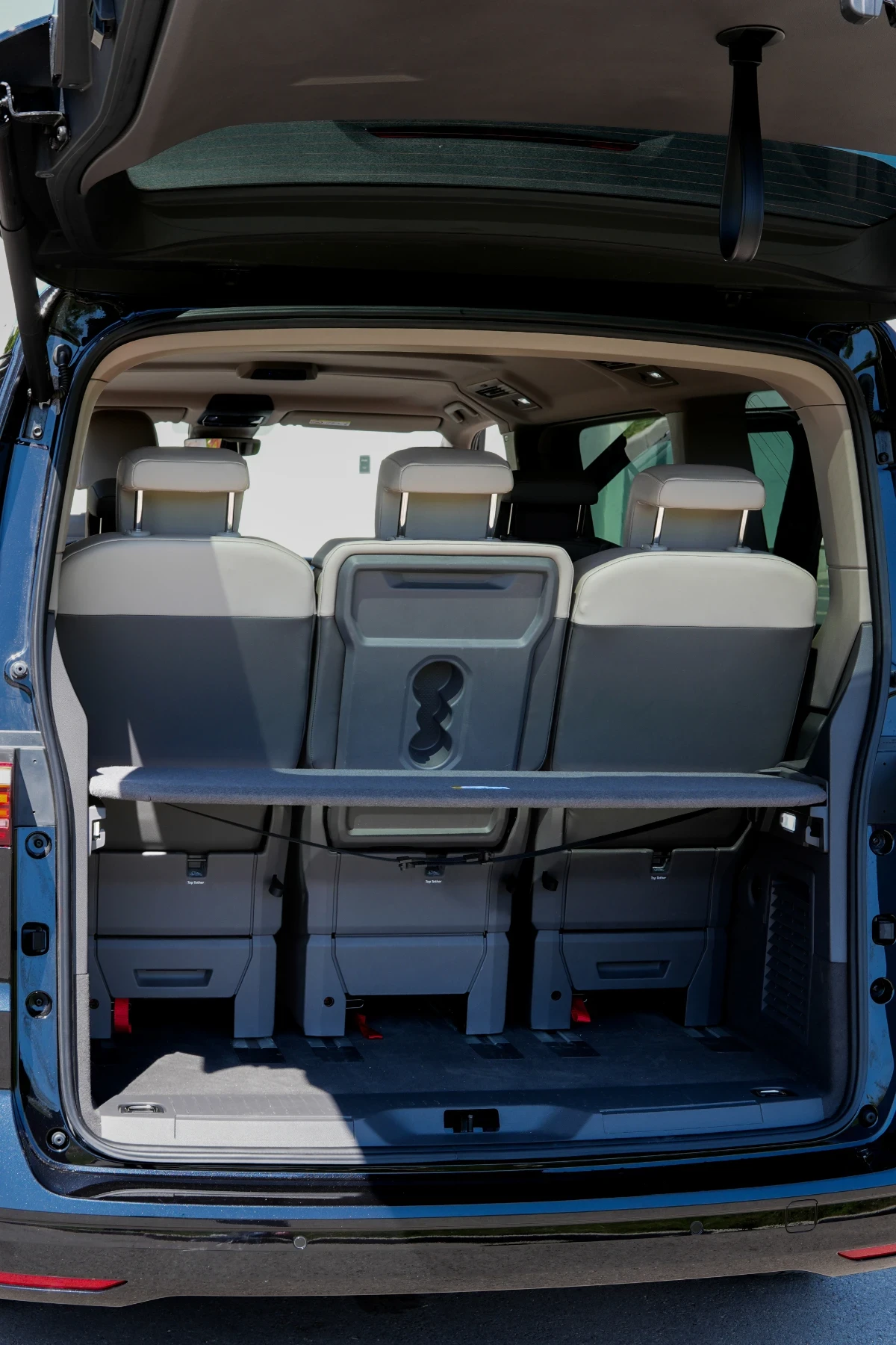 VW Multivan, снимка 10 - Автомобили и джипове - 55434948