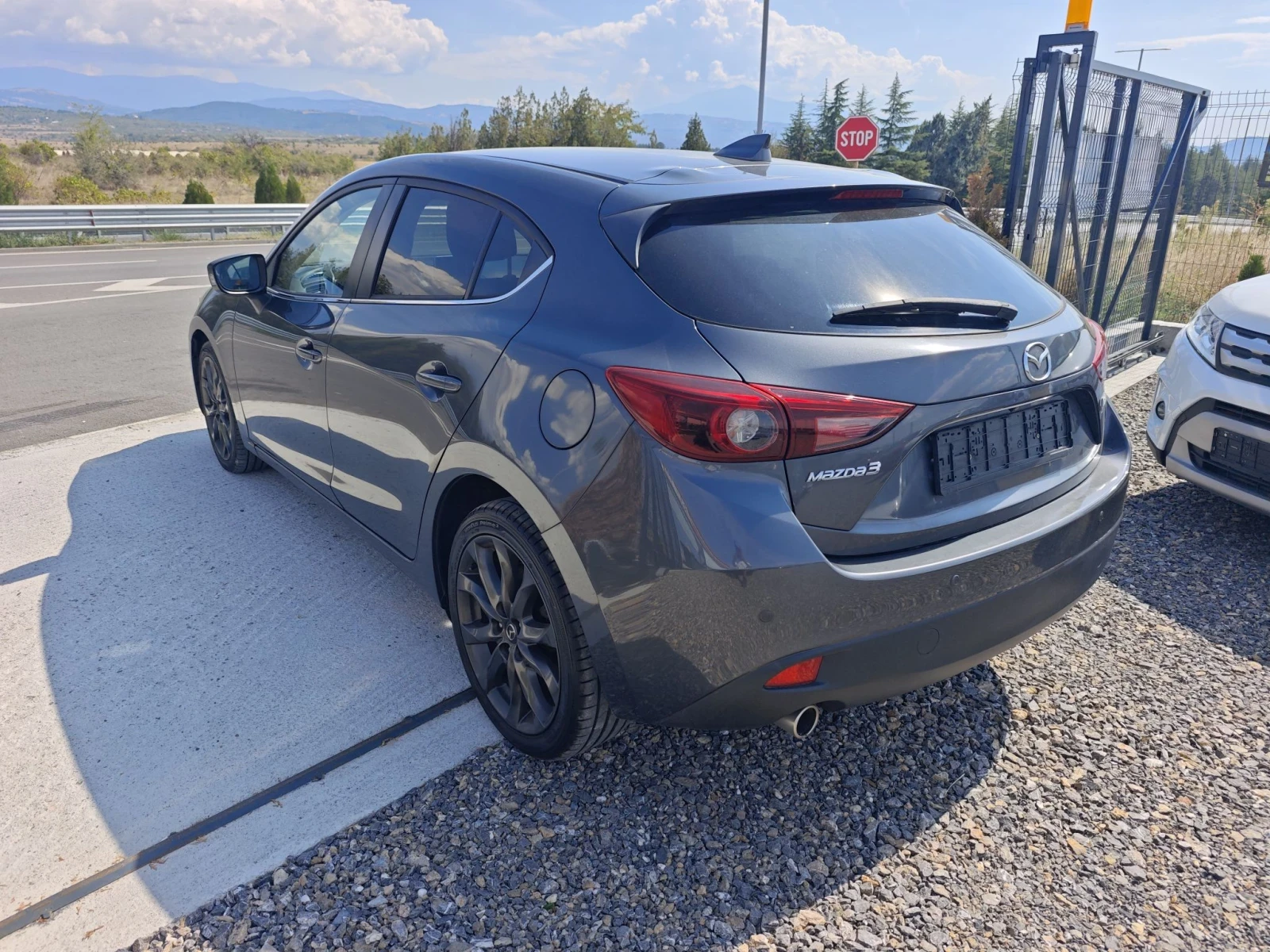 Mazda 3 Full Extri , снимка 8 - Автомобили и джипове - 56138538