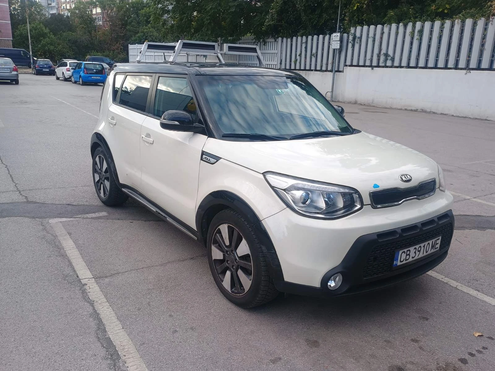 Kia Soul 1.6CRDI AUTO CARPLAY/ANDROID, снимка 2 - Автомобили и джипове - 56163493