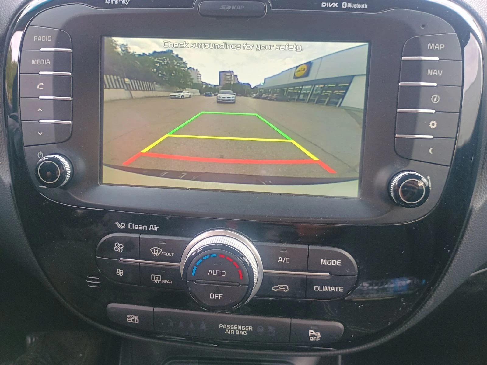 Kia Soul 1.6CRDI AUTO CARPLAY/ANDROID, снимка 10 - Автомобили и джипове - 56163493