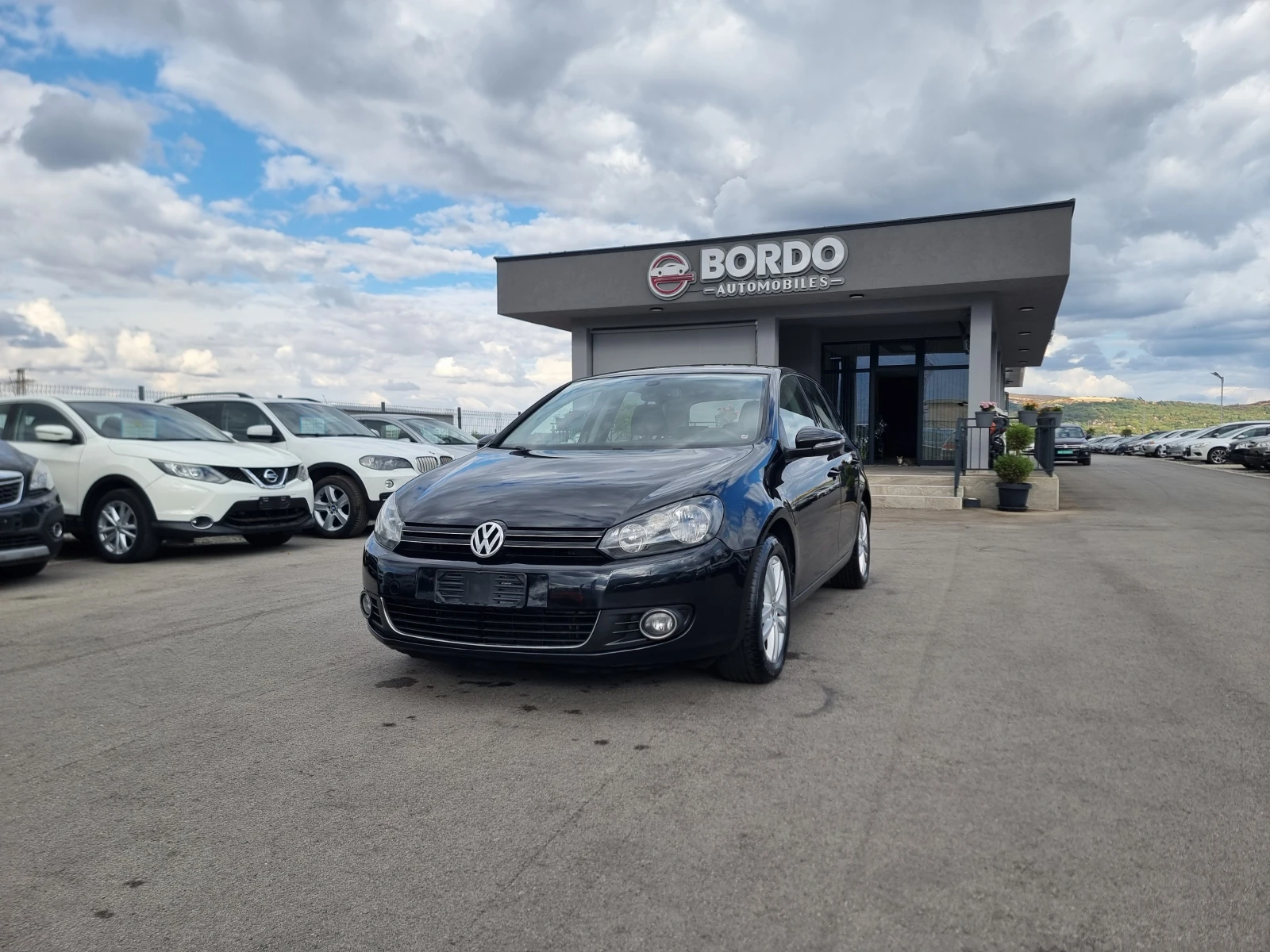 VW Golf 2.0TDI, снимка 2 - Автомобили и джипове - 56205130