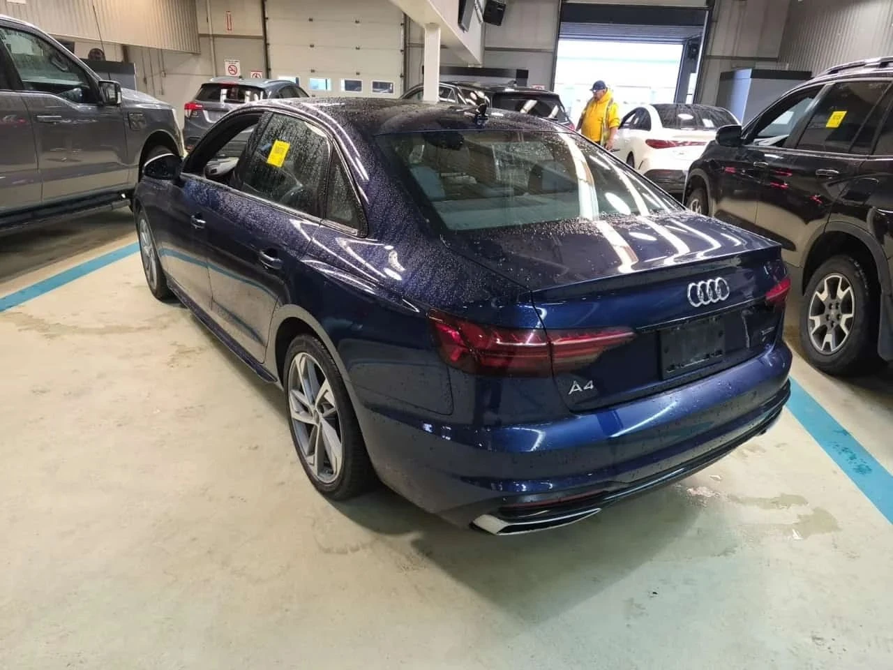 Audi A4, снимка 4 - Автомобили и джипове - 56737562