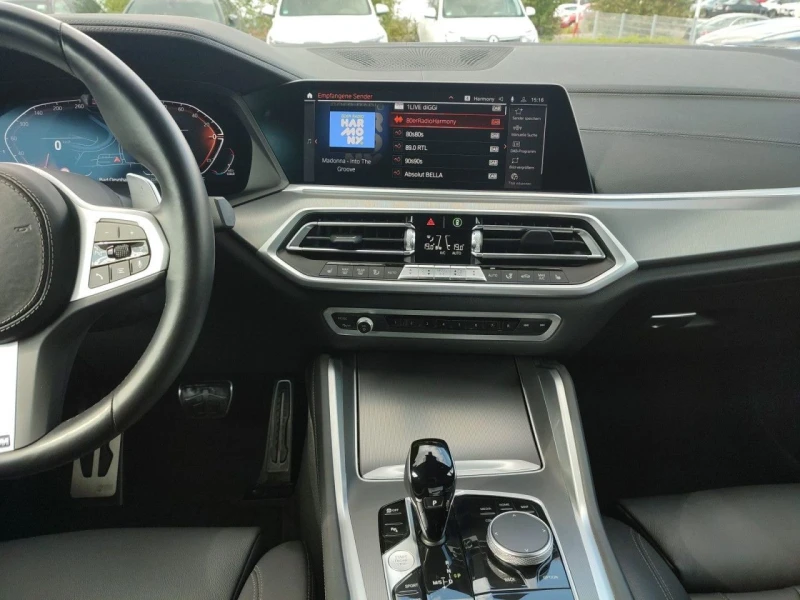 BMW X6 30d/ xDrive/ M-SPORT/LASER/H&K/ PANO/ ICONIC GLOW/, снимка 9 - Автомобили и джипове - 47352103