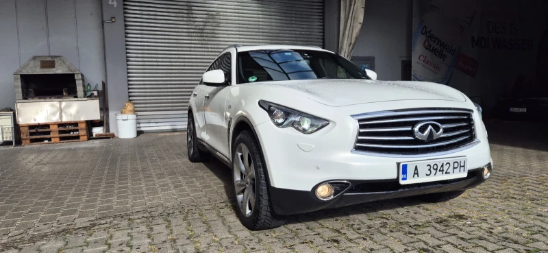Infiniti QX70 3.7ULTIMAT, снимка 3 - Автомобили и джипове - 48624558
