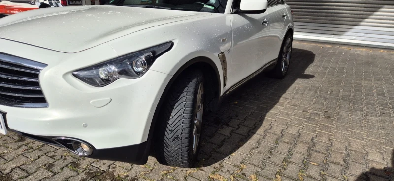 Infiniti QX70 3.7ULTIMAT, снимка 5 - Автомобили и джипове - 48624558