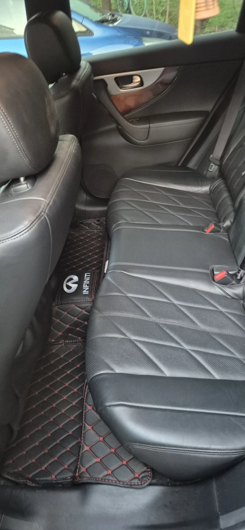 Infiniti QX70 3.7ULTIMAT, снимка 15 - Автомобили и джипове - 48624558