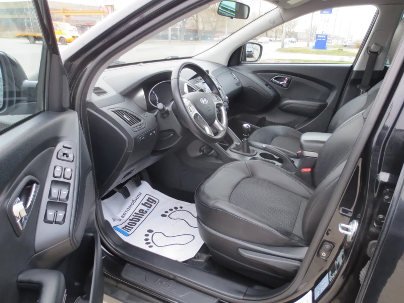 Hyundai IX35 1.7 CRDI, снимка 9 - Автомобили и джипове - 49315671