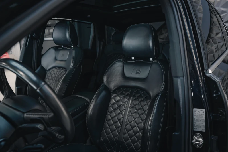 Audi SQ7 QUATTRO * ПАНОРАМА * HEAD UP * BOSE , снимка 11 - Автомобили и джипове - 51912117