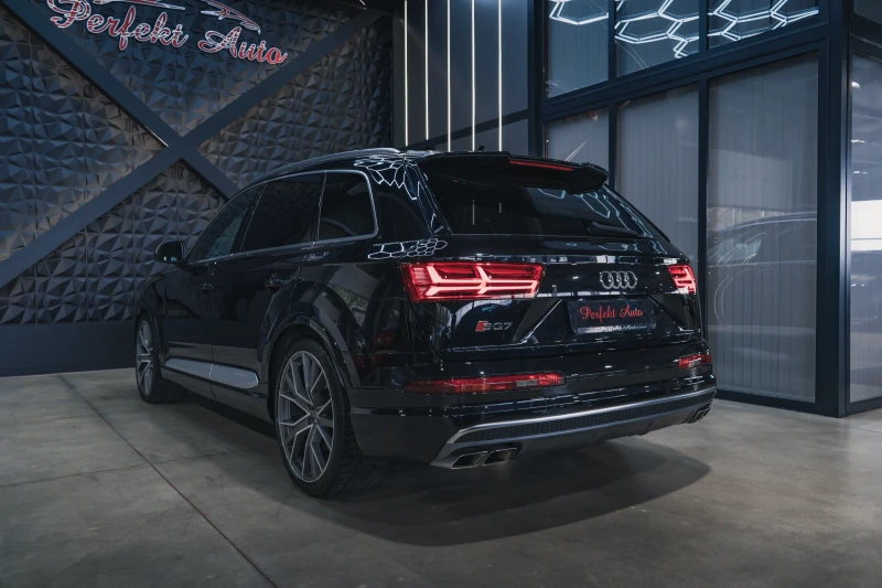 Audi SQ7 QUATTRO * ПАНОРАМА * HEAD UP * BOSE , снимка 4 - Автомобили и джипове - 51912117