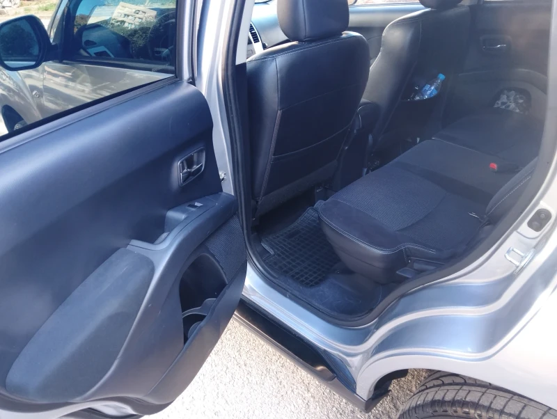 Peugeot 4007, снимка 7 - Автомобили и джипове - 51955541