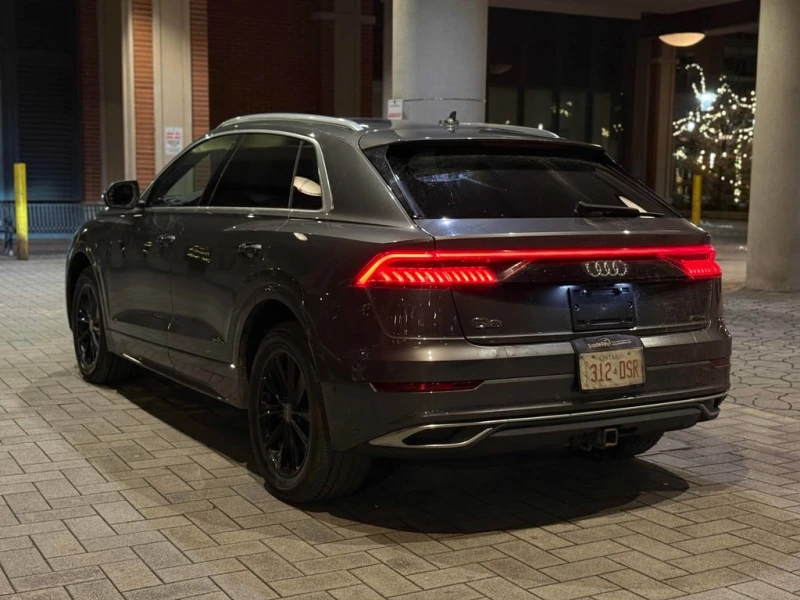 Audi Q8 * Progressiv * CARFAX * ЦЕНА ДО БГ, снимка 4 - Автомобили и джипове - 52999716