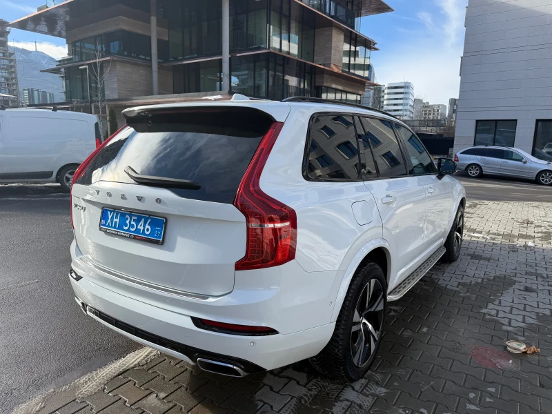 Volvo Xc90  T8 Plug-In Hybrid / R Design, снимка 4 - Автомобили и джипове - 53045574