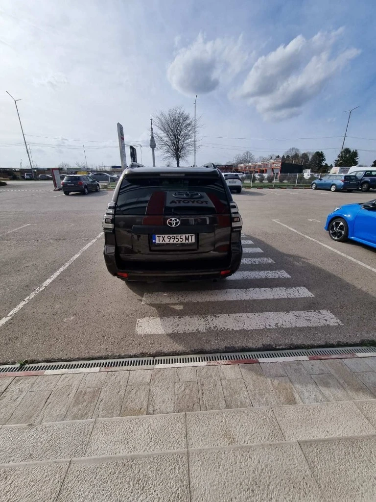 Toyota Land cruiser  - изображение 4