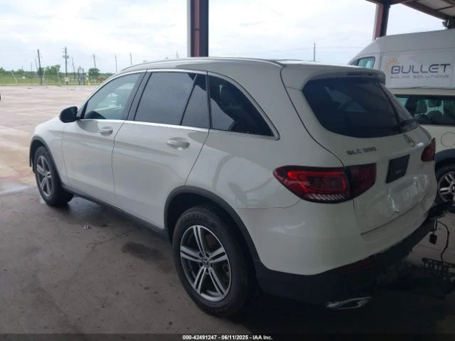 Mercedes-Benz GLC 300  - изображение 4