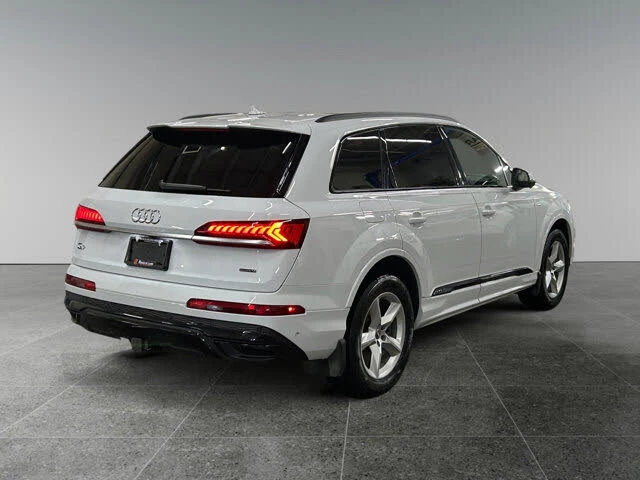 Audi Q7 TECHNIK* MATRIX* DISTRONIK* HEAD-UP* 360* PANO* ОБ - изображение 6
