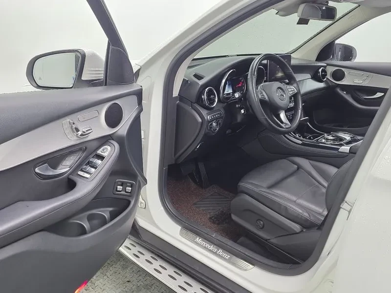 Mercedes-Benz GLC 350 4MATIC - САМО 30% АВАНС, снимка 10 - Автомобили и джипове - 56071782