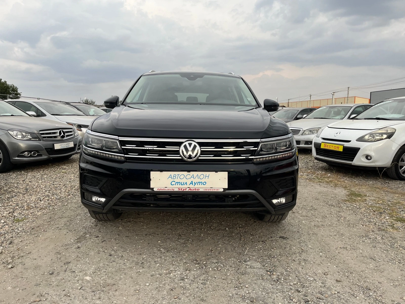 VW Tiguan 2.0 - изображение 2