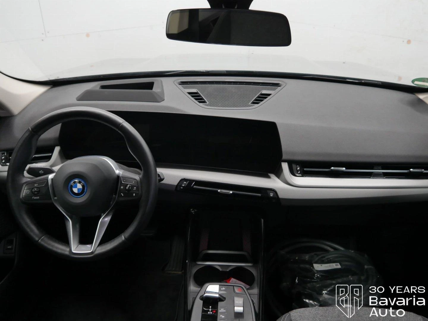 BMW iX1 30 xDrive  - изображение 5
