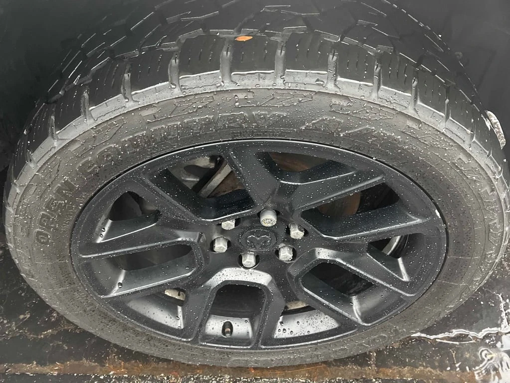 Dodge RAM 1500 * Sport * CARFAX * БЕЗ ПЪРВОНАЧАЛНА ВНОСКА - изображение 7