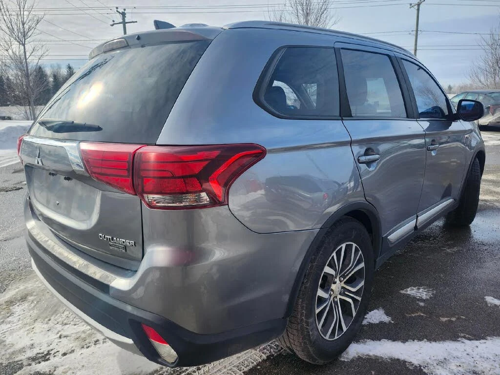 Mitsubishi Outlander SE AWC* �������* ������* �������* 7 SEATS | Mobile.bg � ����������� 4