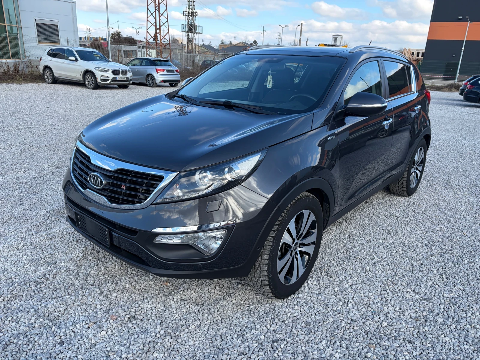 Kia Sportage R-Line 4WD 2.0CRDI-184k.c./Автомат, Панорама/ - изображение 2