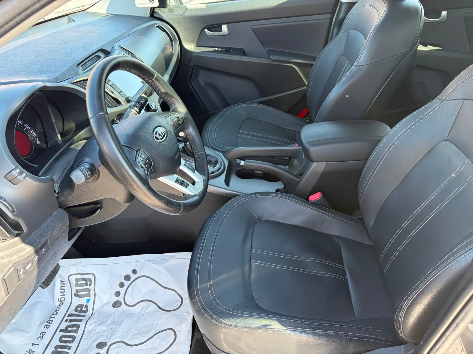 Kia Sportage R-Line 4WD 2.0CRDI-184k.c./Автомат, Панорама/ - изображение 9