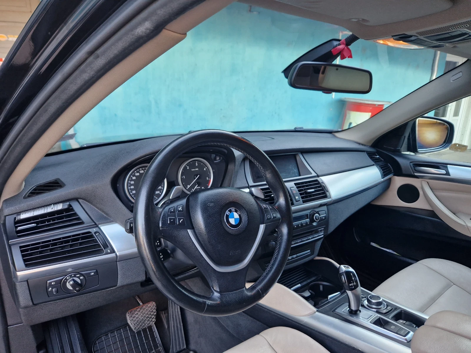 BMW X6, снимка 8 - Автомобили и джипове - 53802927