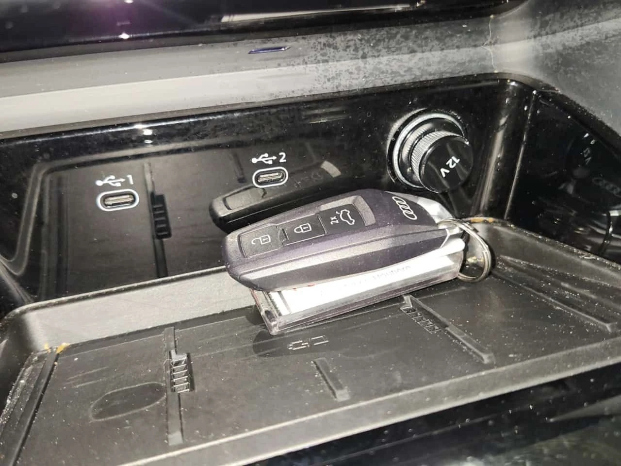 Audi Q5 * Progressiv * CARFAX * ПАНОРАМА * KEYLESS * , снимка 12 - Автомобили и джипове - 53821790