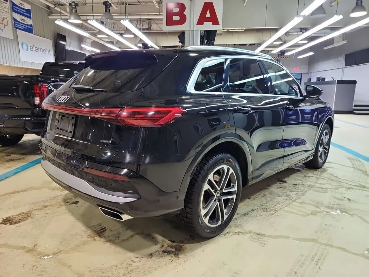 Audi Q5 * Progressiv * CARFAX * ПАНОРАМА * KEYLESS * , снимка 3 - Автомобили и джипове - 53821790