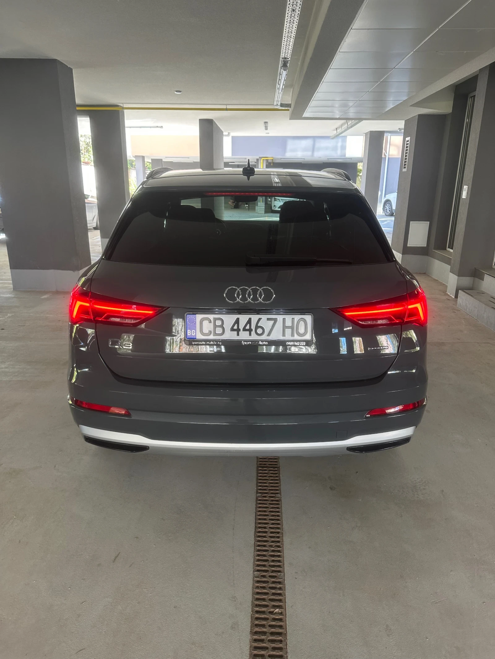 Audi Q3, снимка 8 - Автомобили и джипове - 54247684
