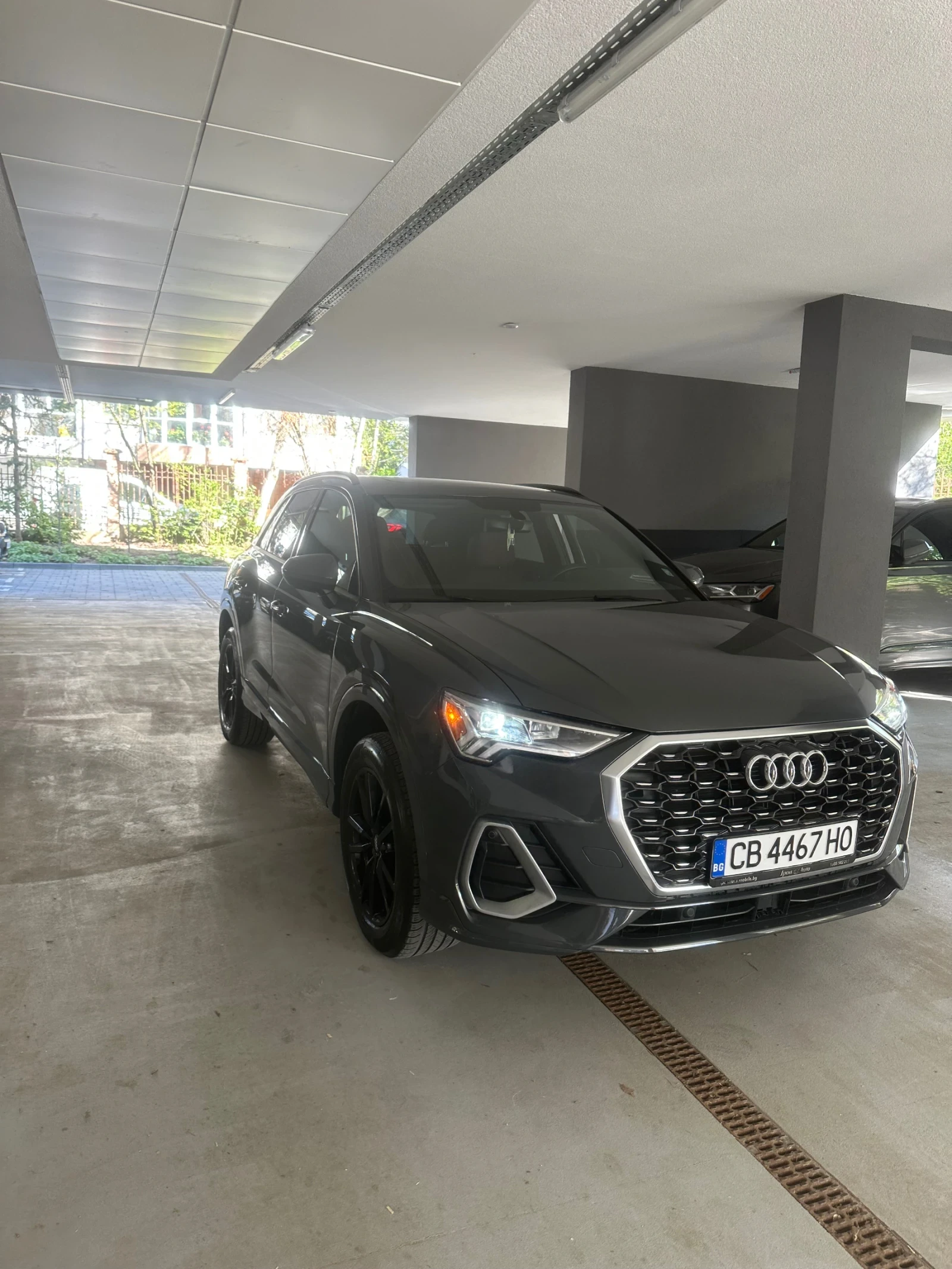 Audi Q3, снимка 3 - Автомобили и джипове - 54247684