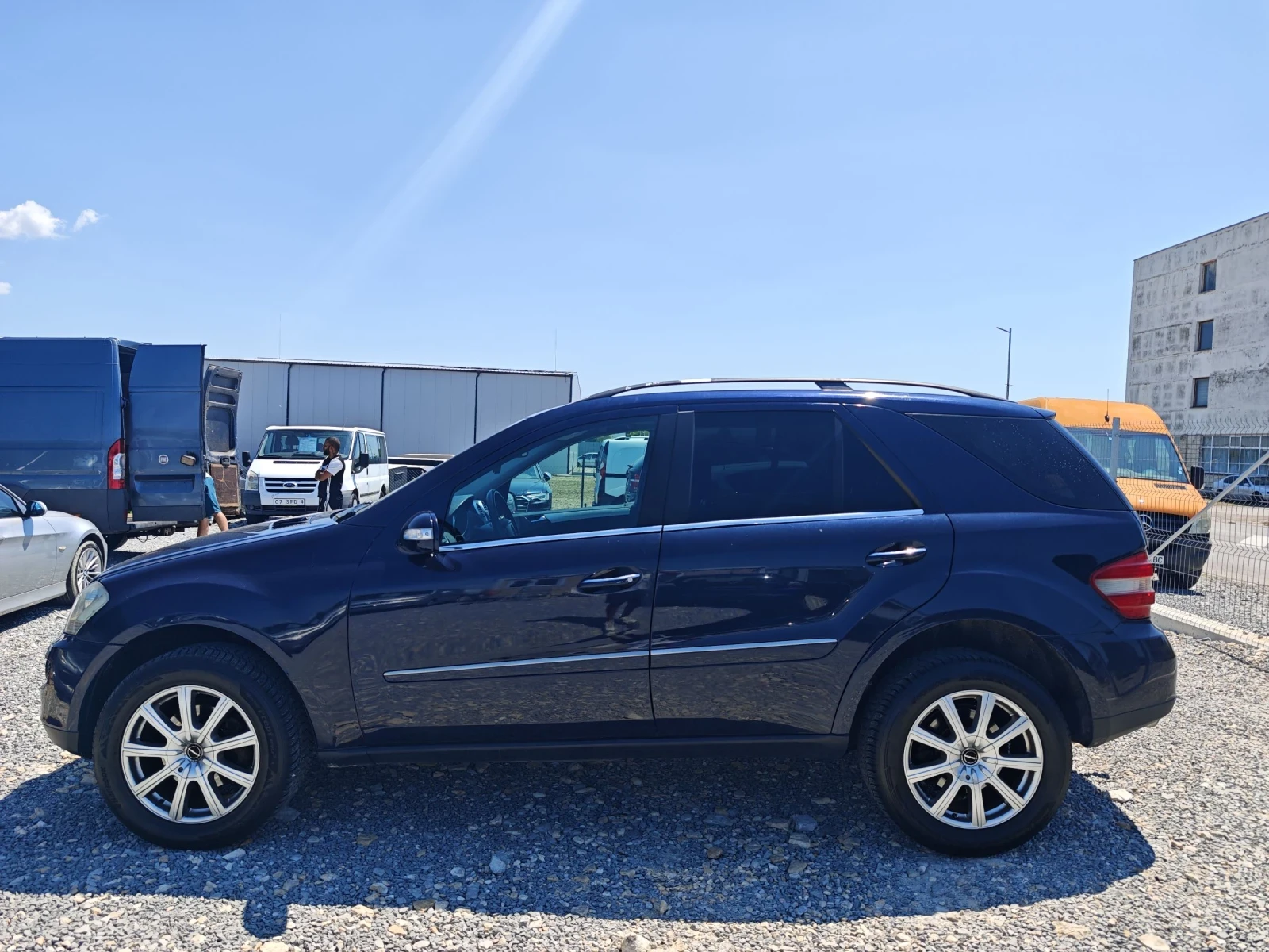 Mercedes-Benz ML 320 3.2CDI, снимка 8 - Автомобили и джипове - 55480469