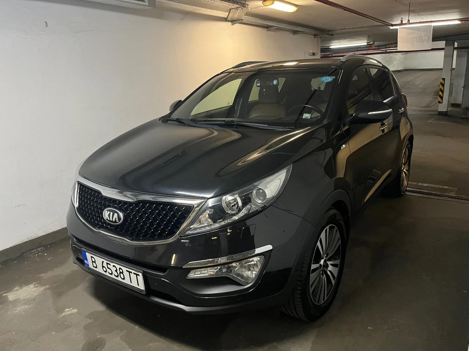 Kia Sportage 2.0 GDI AWD (4x4) TX / Platinum (Top-tier) Edition, снимка 3 - Автомобили и джипове - 56137356