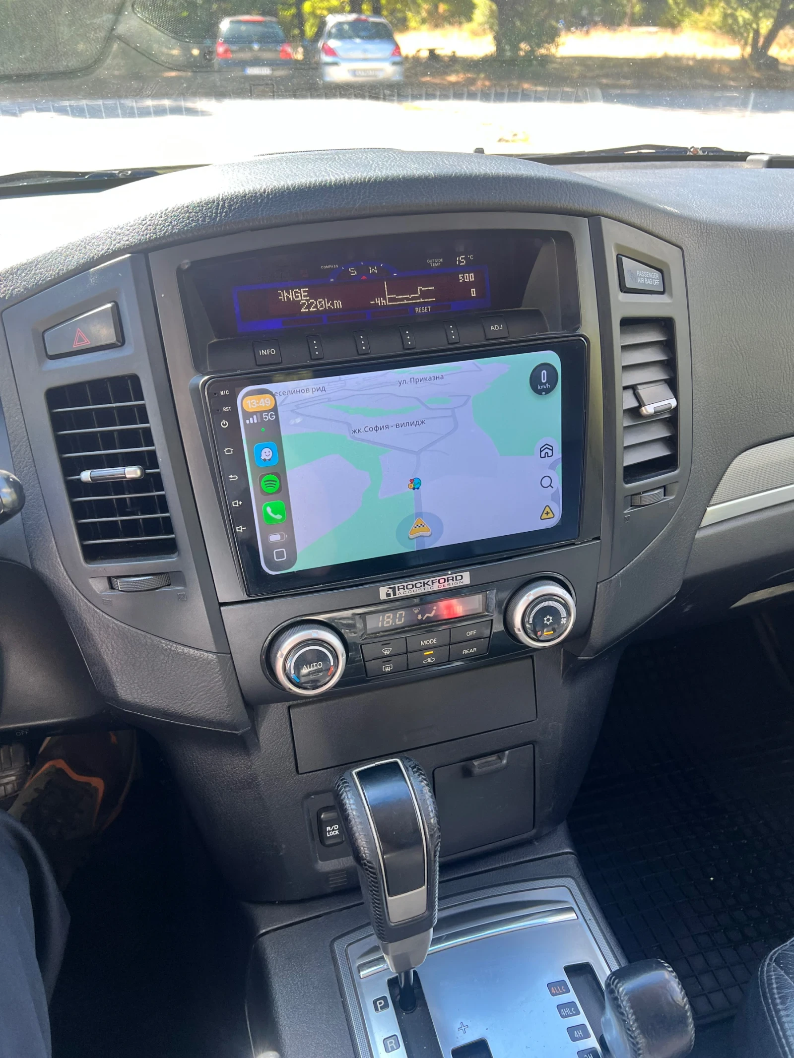 Mitsubishi Pajero, снимка 11 - Автомобили и джипове - 56334825