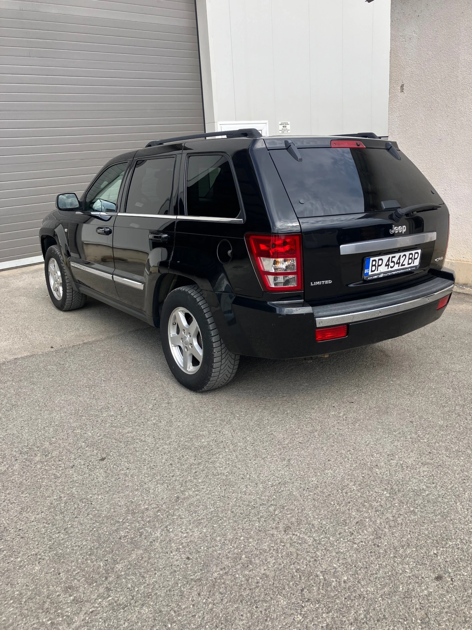 Jeep Grand cherokee 3.0 crd, снимка 5 - Автомобили и джипове - 56346237