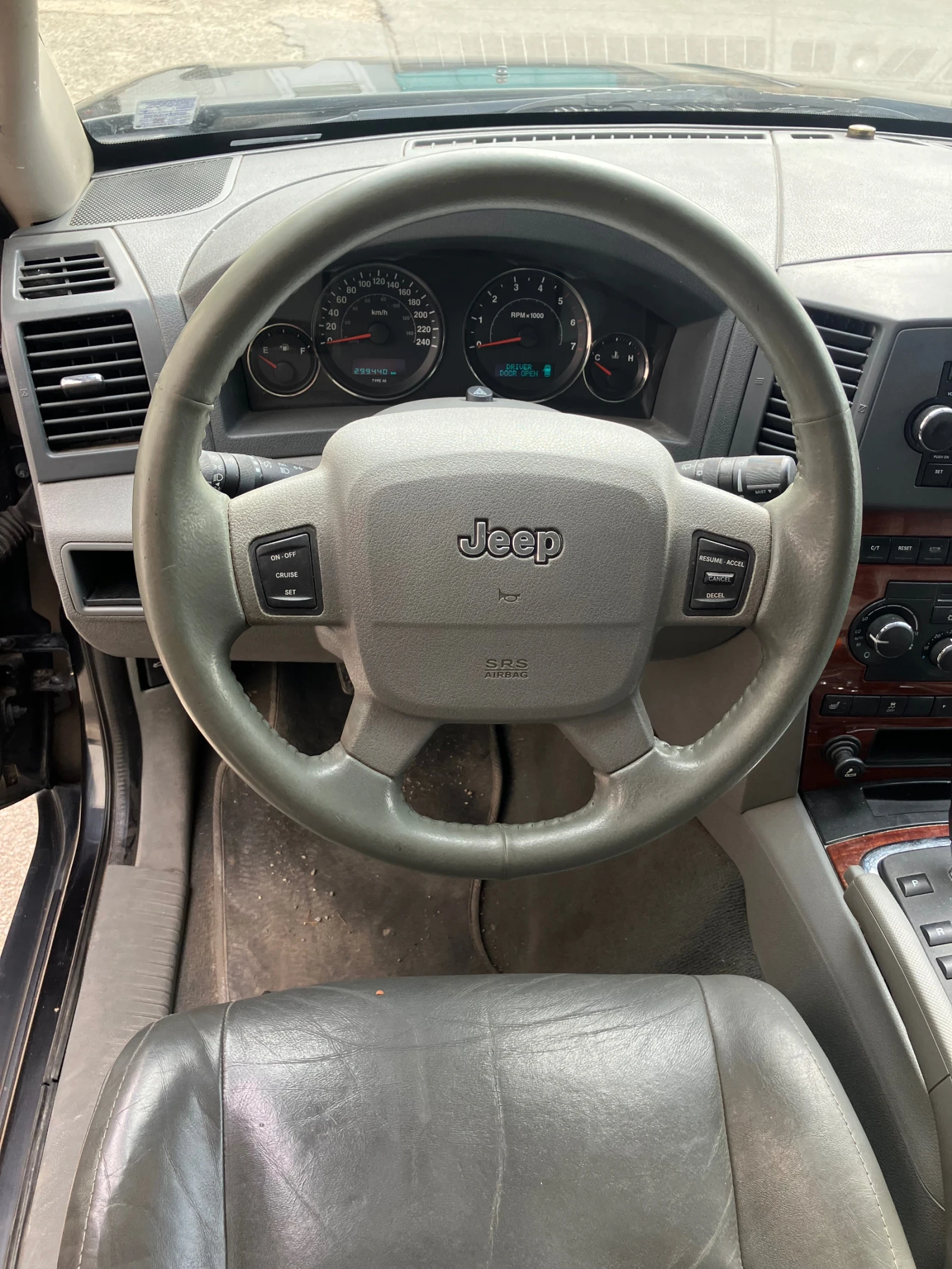 Jeep Grand cherokee 3.0 crd, снимка 7 - Автомобили и джипове - 56346237